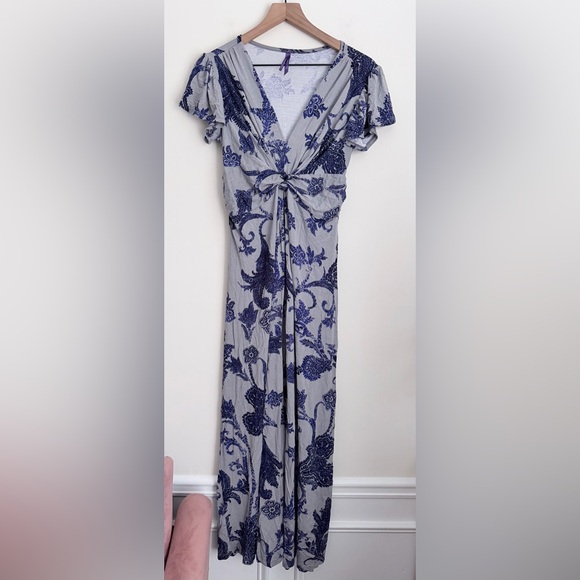 Seraphine Dresses & Skirts - Seraphine Maternity Dress Ophelia Paisley Blue Knot Front Maxi 8